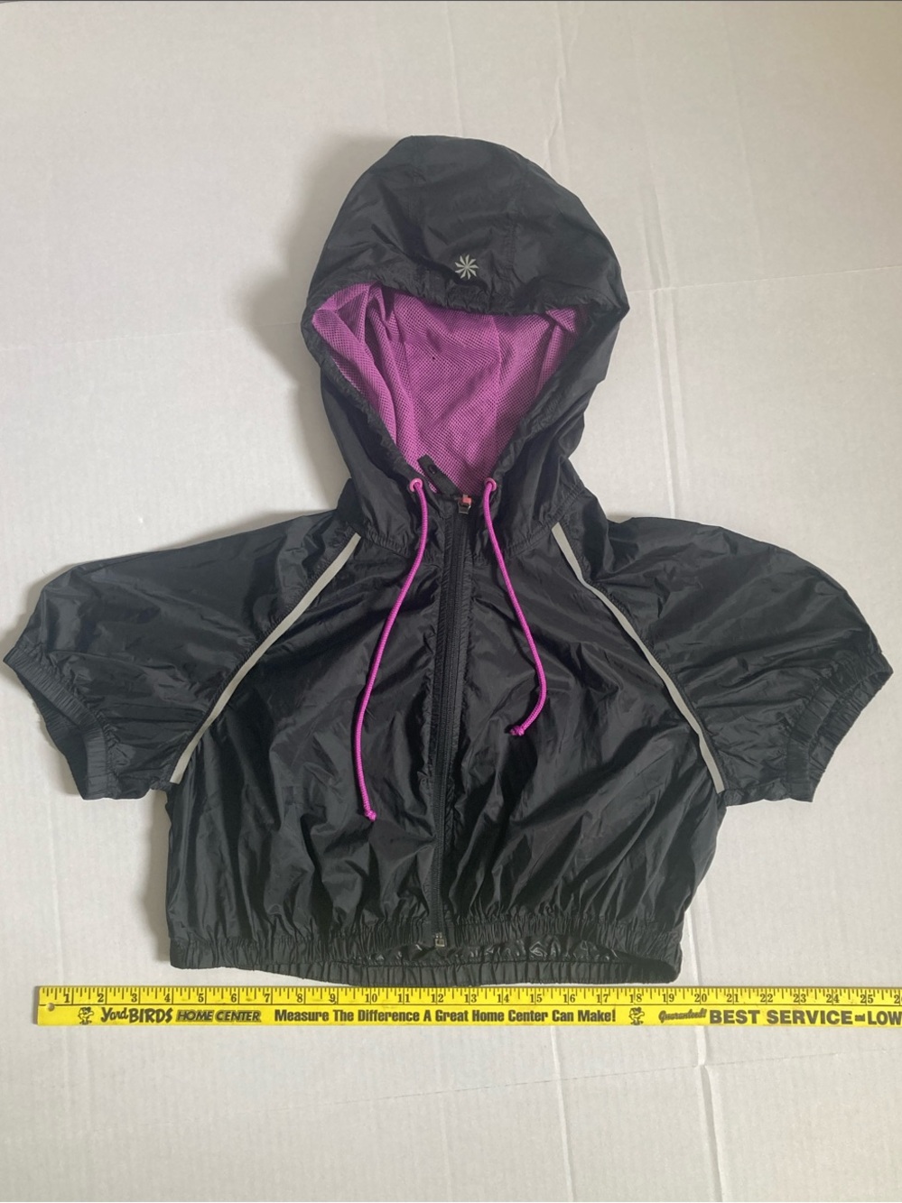 Athleta Black Hooded Short-Sleeve Half / Bolero Windbreaker with Purple Lining
